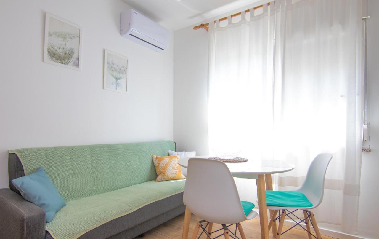 Apartmani Melita مالينسكا المظهر الخارجي الصورة